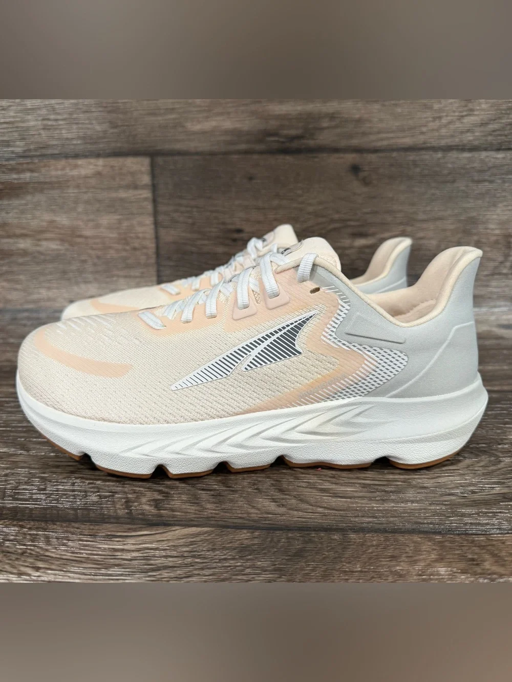 NWOB Altra Sand Provision 6 Running Shoes MENS SZ 8.5